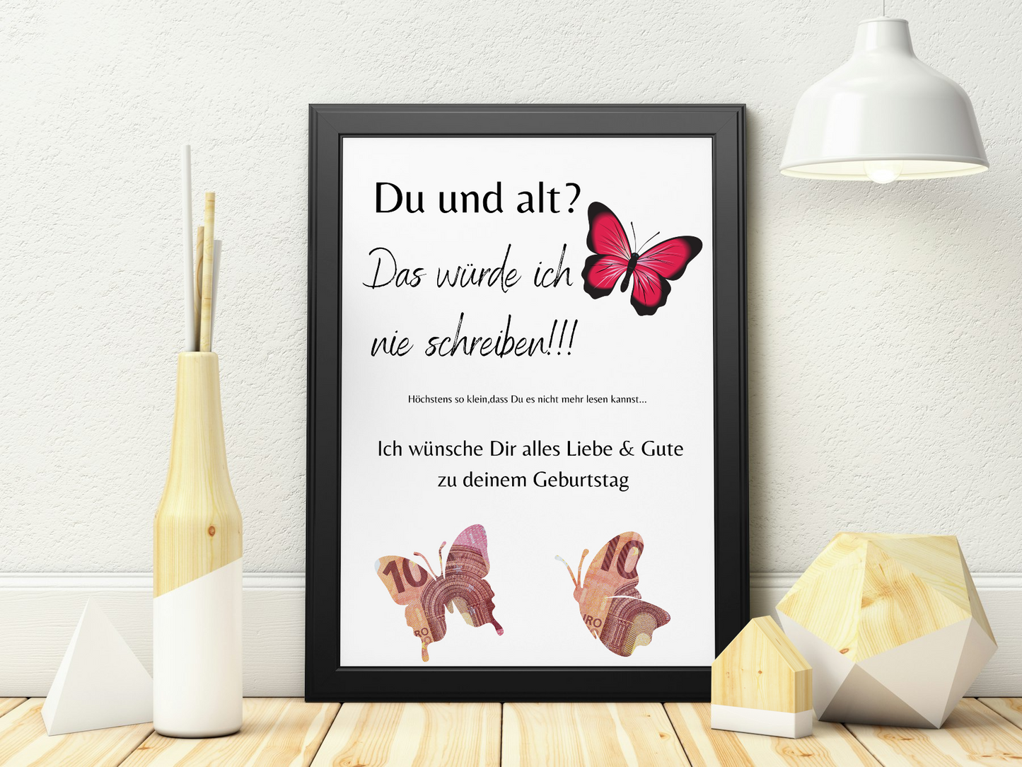 Geldgeschenk zum Geburtstag ist eine kreative und persönliche Möglichkeit, Geld zu verschenken. Mit unserer witzigen PDF-Vorlage verwandeln Sie einen Geldschein in ein stilvolles Präsent, das bei Freunden und Familie garantiert für Freude sorgt.